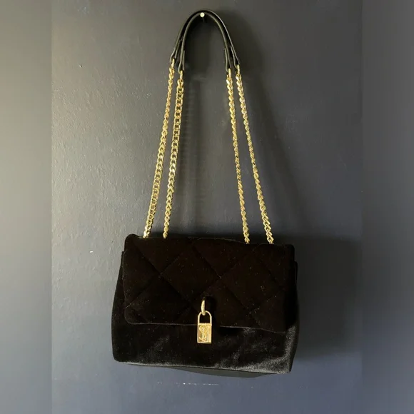 Steve Madden Black Velvet Bag with Gold Chain - Picture 2 of 9